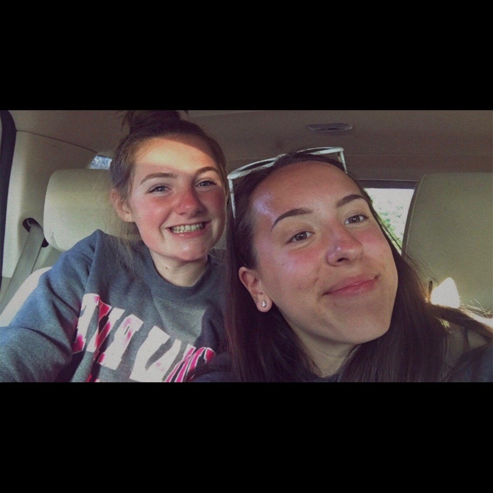 Meet your Posher, Deenie